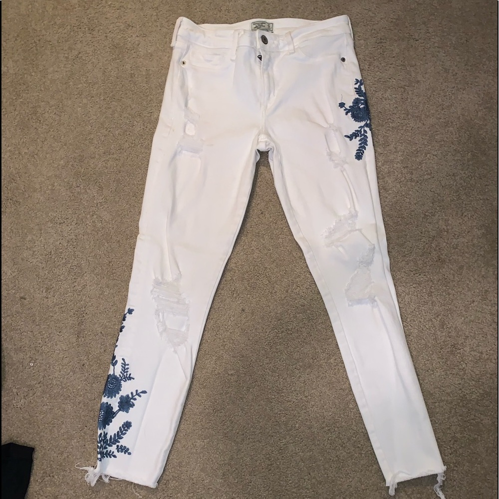 White Embroidered Jeans